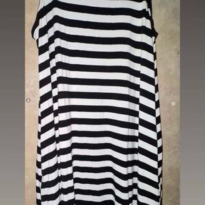 Time and Tru Striped Midi Dress in Black and White